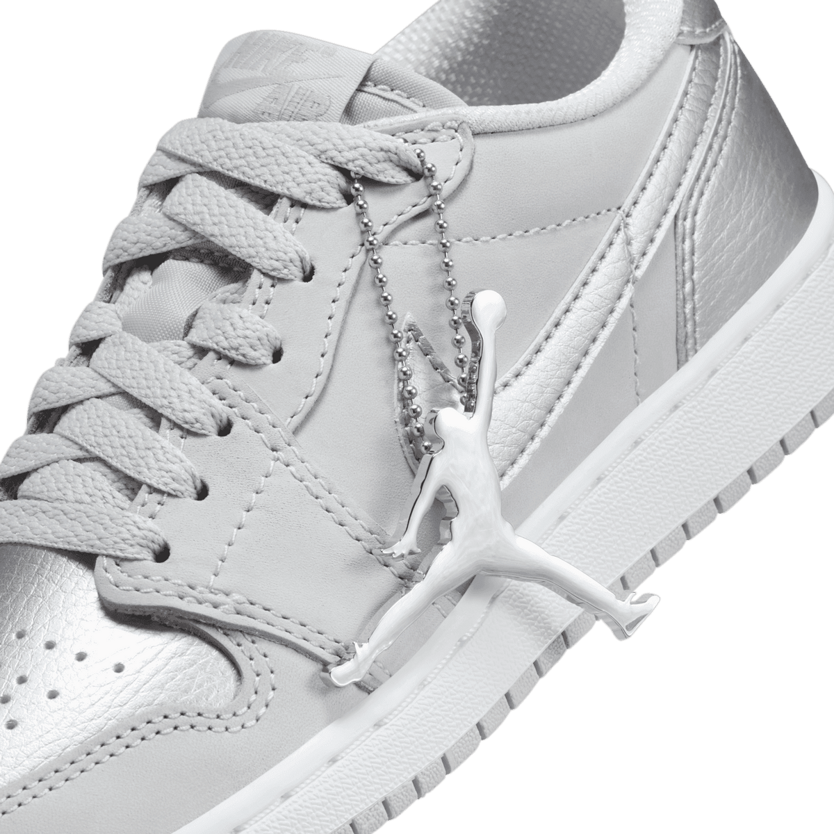 Air Jordan 1 Low OG Metallic Silver (GS) 8