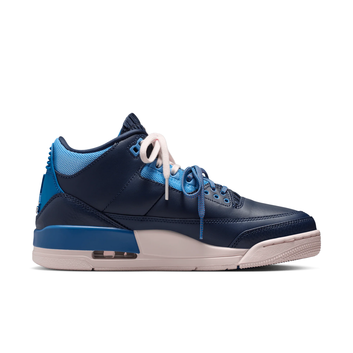 Air Jordan 3 Retro Sports Renaissance