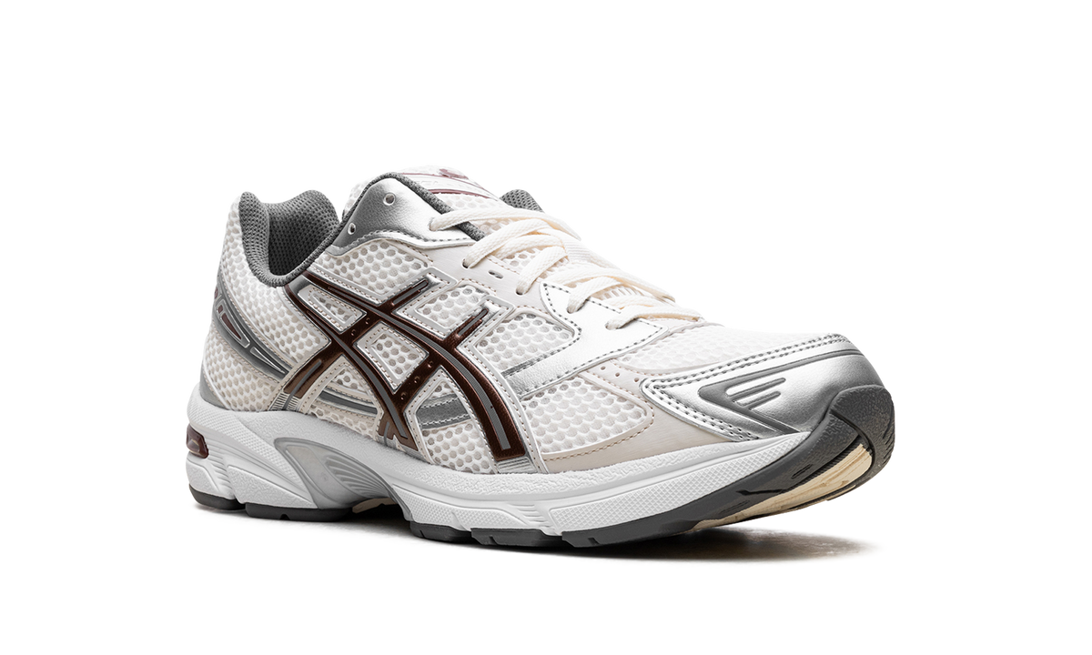 Overkicks - ASICS Gel-1130 Cream Reddish Brown (Womens) (1202A164-119) - detalle lateral interior