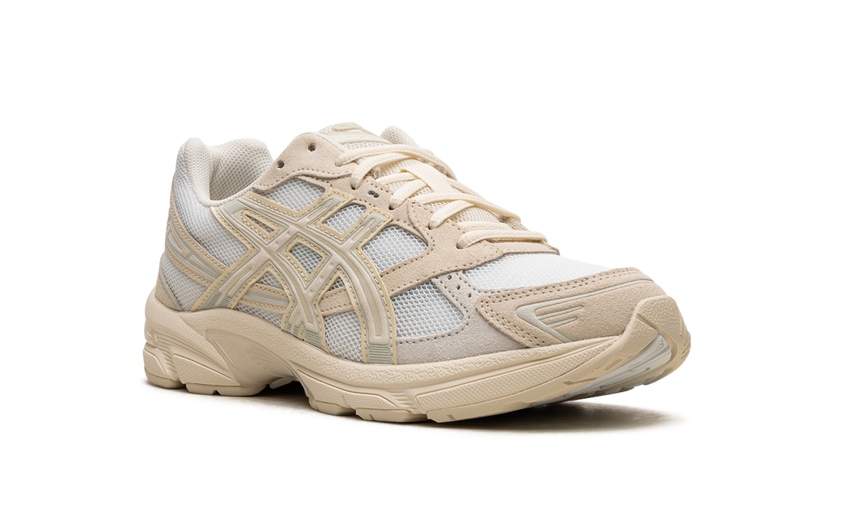 Overkicks - ASICS Gel-1130 White Birch (Womens) (1202A163-100) - detalle lateral interior