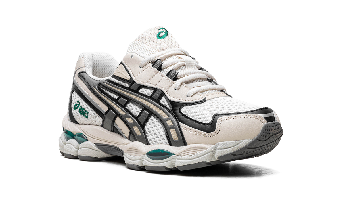 Overkicks - ASICS Gel-NYC 2055 Pale Oak Truffle Grey (1203A542-200) - detalle lateral interior
