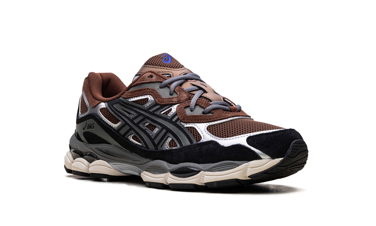 Overkicks - ASICS Gel-NYC Reddish Brown Steeple Grey (1203A383-200) - detalle lateral interior
