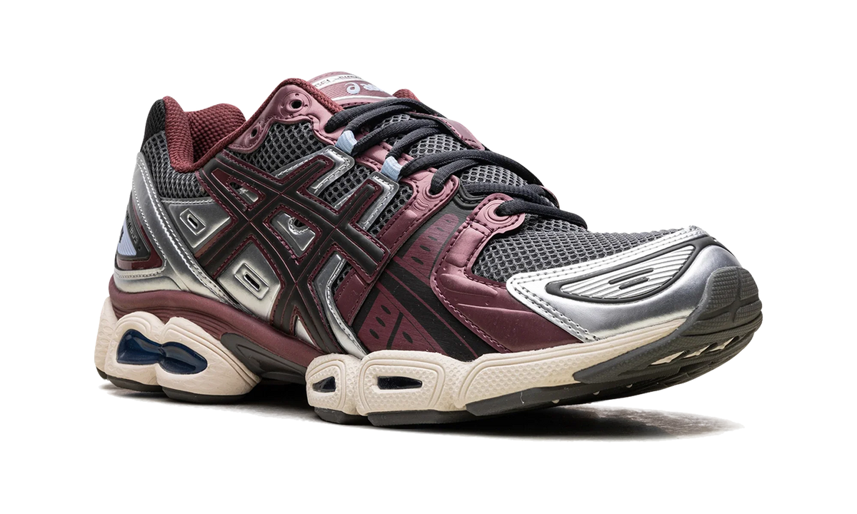 Overkicks - ASICS Gel-Nimbus 9 Truffle Grey Dark Cherry (1201A424-026) - detalle lateral interior