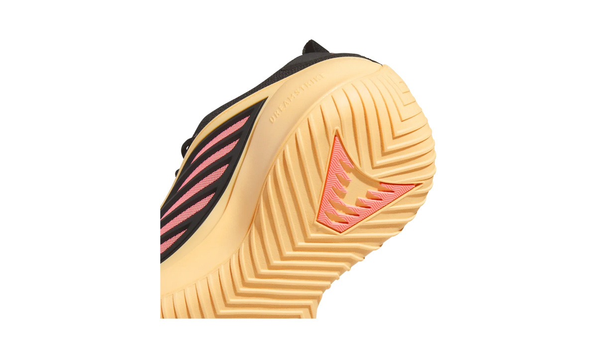 Overkicks - Adidas Believe That 1 With Love (JQ9478) - detalle