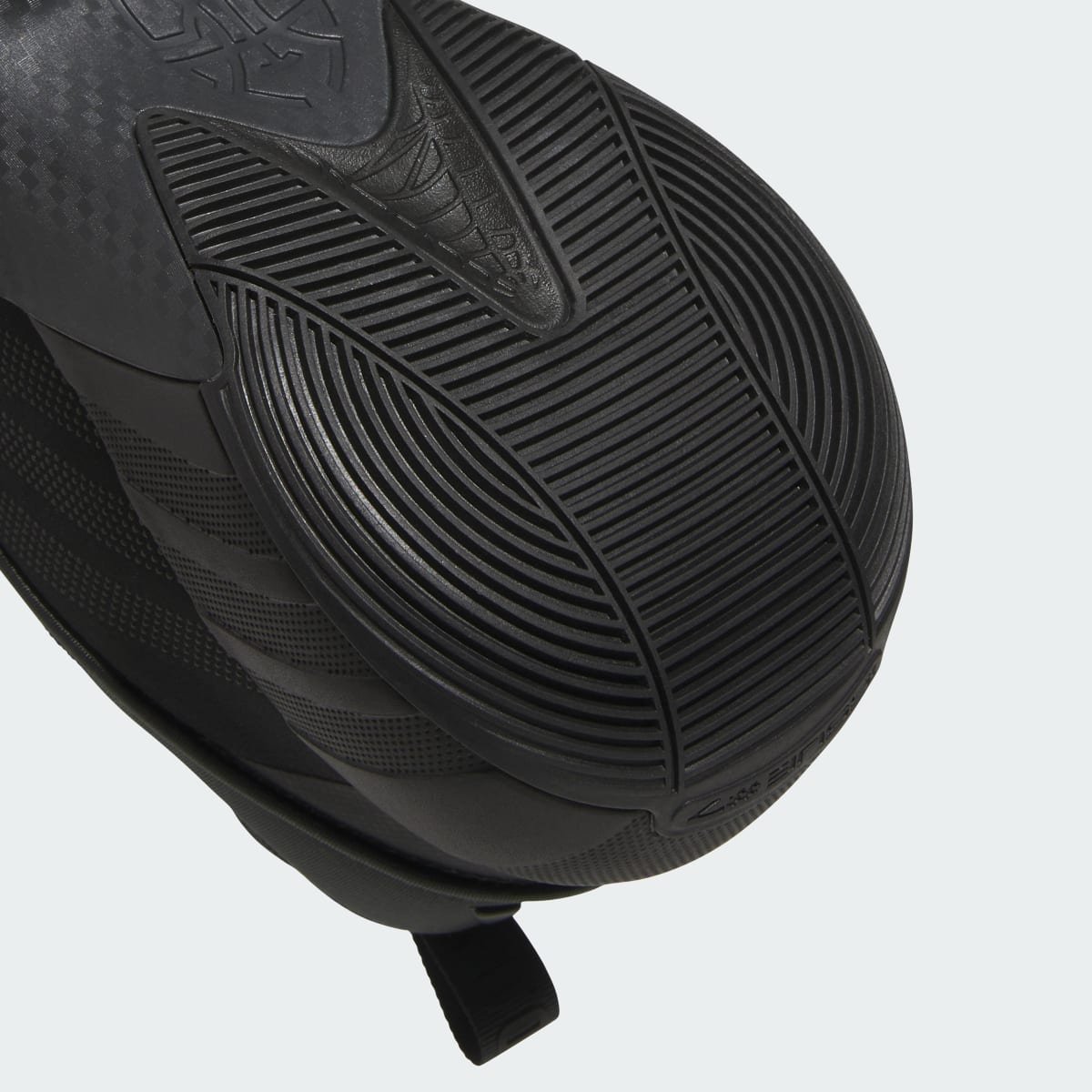 Overkicks - Adidas D.O.N. Issue #7 Core Black Carbon (JS1298) - detalle
