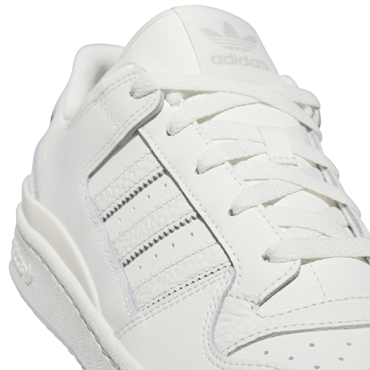 Overkicks - Adidas Forum Low CL Core White Cloud White Grey (IH7828) - detalle