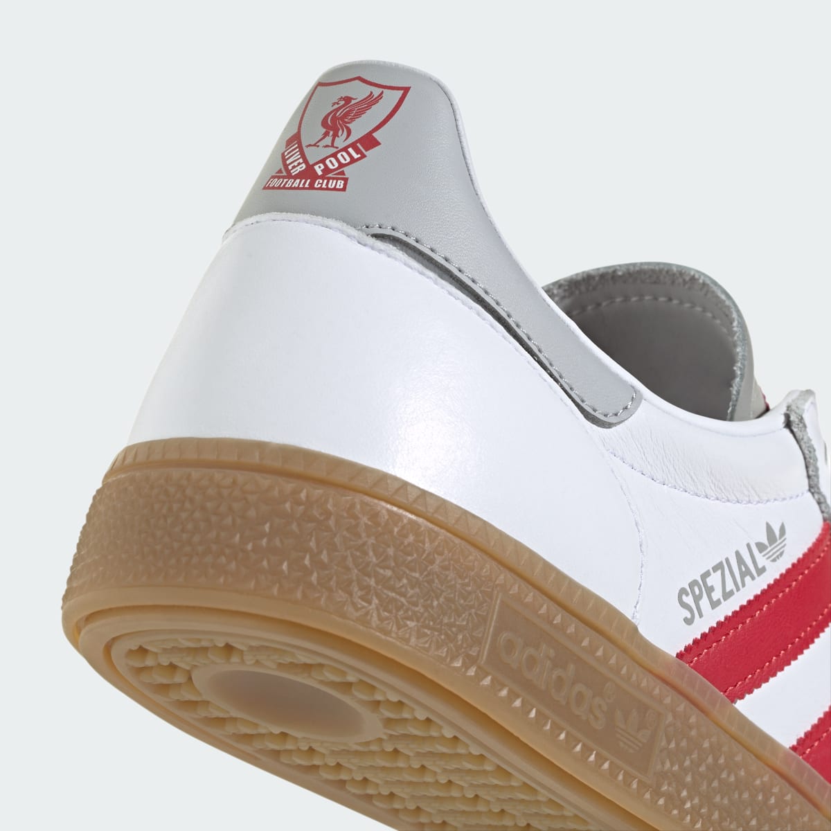 Overkicks - Adidas Handball Spezial Liverpool FC White Strawberry Red (KI5241) - detalle