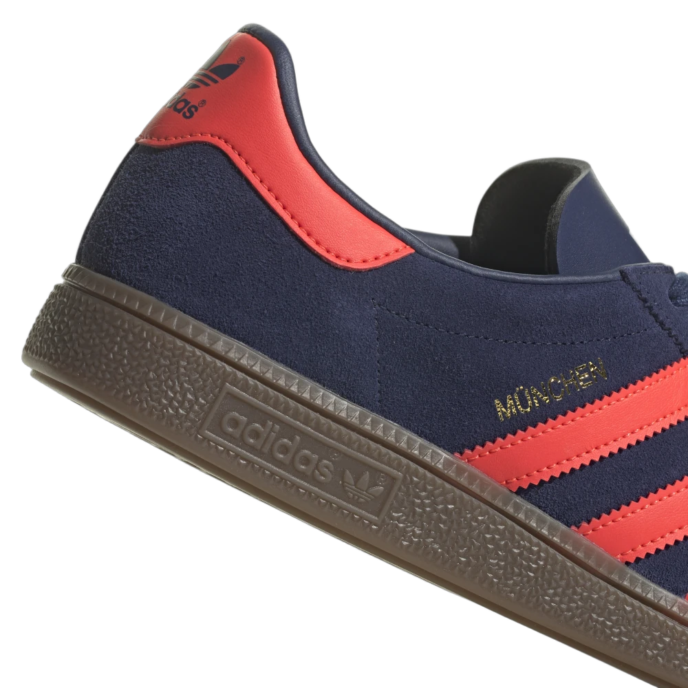 Overkicks - Adidas Munchen Dark Blue Solar Red (GY7400) - vista superior