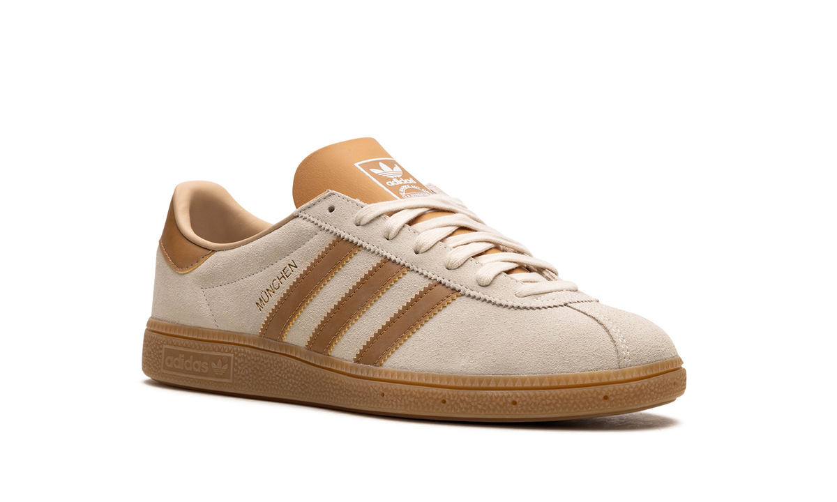 Overkicks - Adidas Munchen Mesa Gum (GY7399) - detalle lateral interior