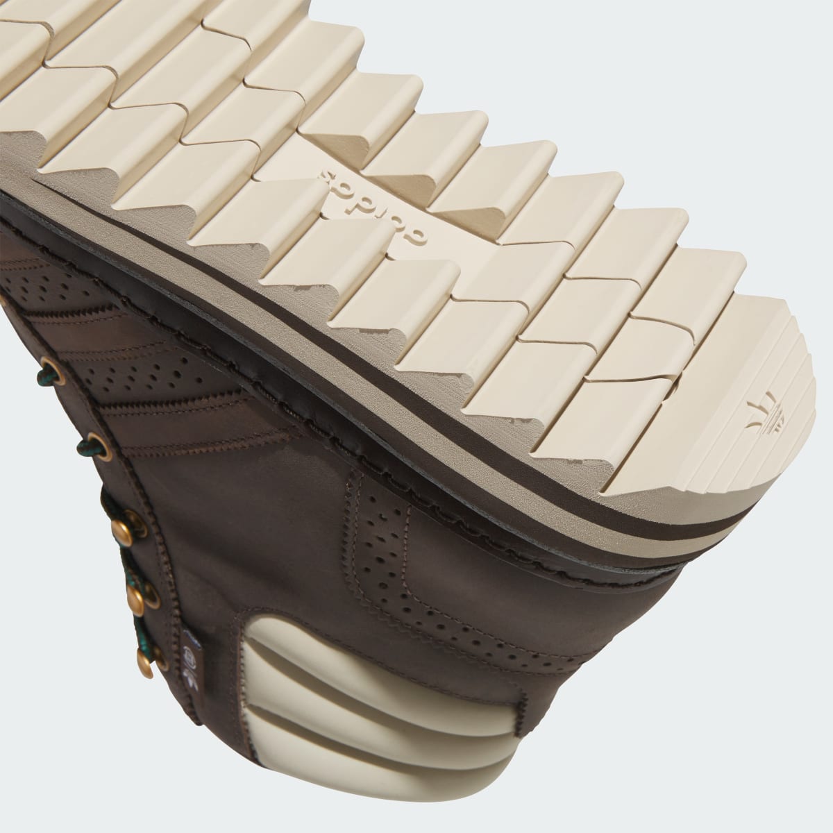 Overkicks - Adidas Pro Model CLOT by Edison Chen Dark Brown (JQ1263) - detalle