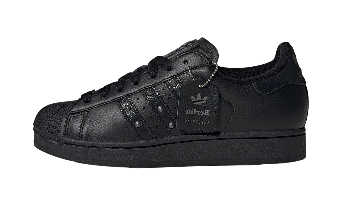 Overkicks - Adidas Superstar Berlin (JQ3225) - vista lateral