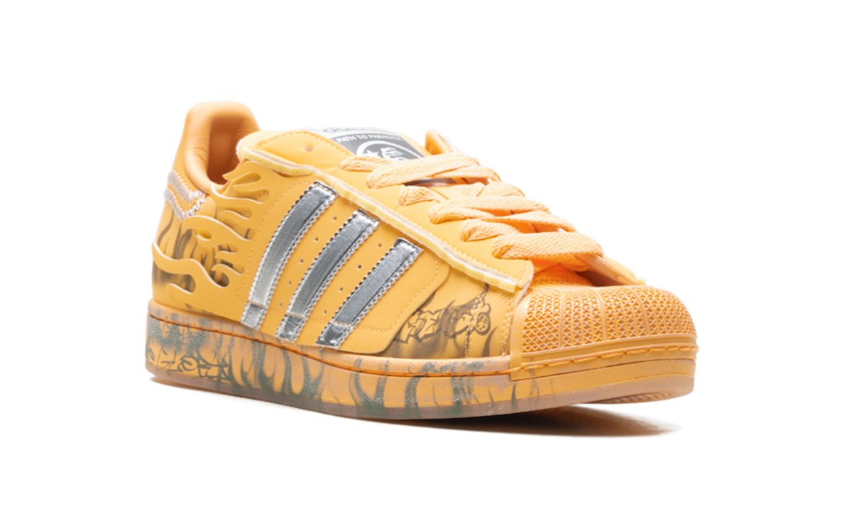 Overkicks - Adidas Superstar Hellstar Hazy Orange (LA1501) - detalle talón