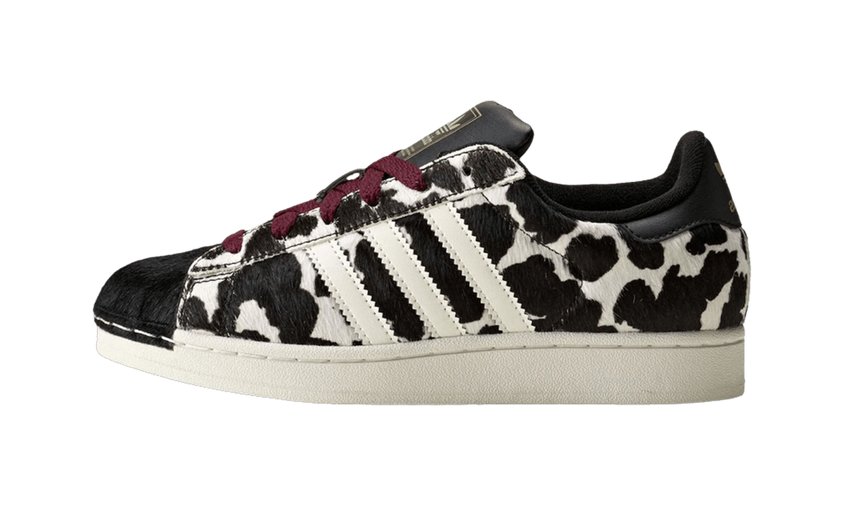 Overkicks - Adidas Superstar II Cow Print Black Off White (Womens) (KJ4647) - vista lateral