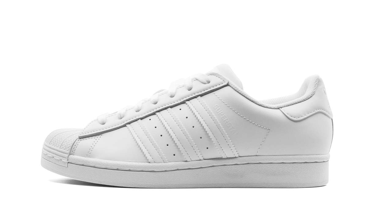 Overkicks - Adidas Superstar Triple White (EG4960) - detalle