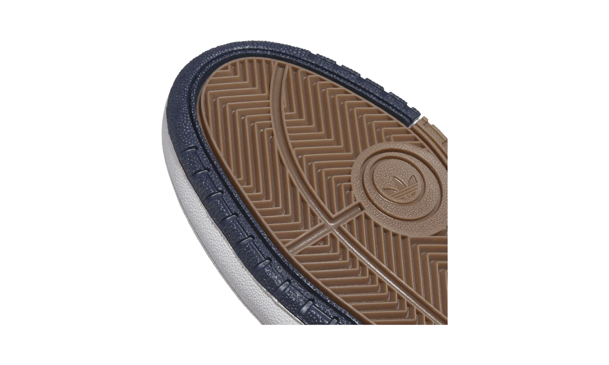 Overkicks - Adidas Tyshawn II White Collegiate Navy (JQ1131) - detalle