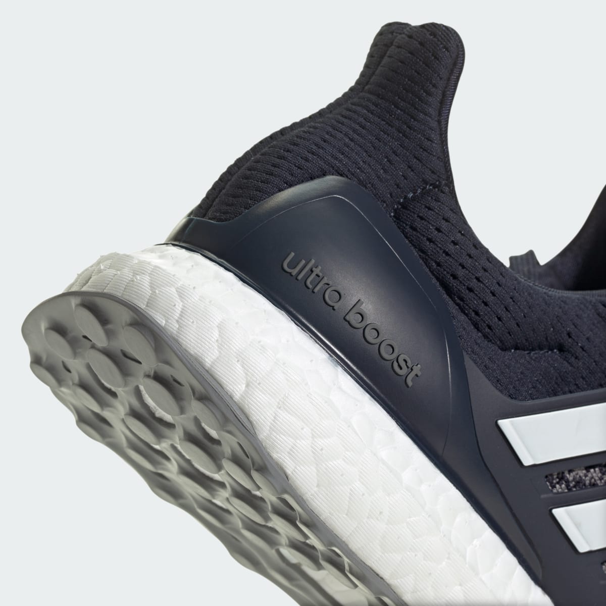 Overkicks - Adidas Ultra Boost 1.0 Legend Ink White Grey (IH3026) - detalle