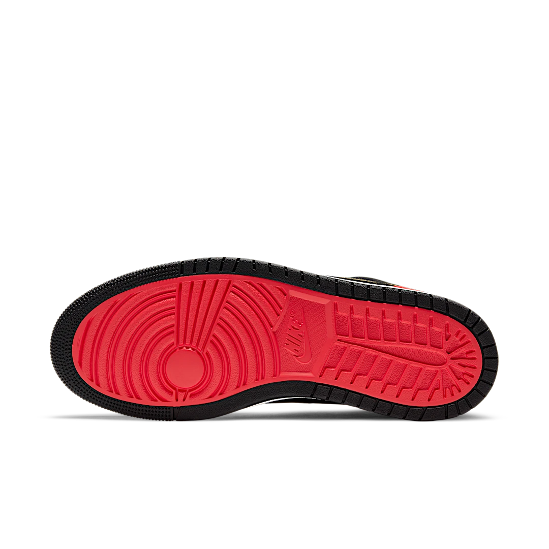 Overkicks - Air Jordan 1 High Zoom Air CMFT Black Chile Red (CT0978-006) - detalle suela
