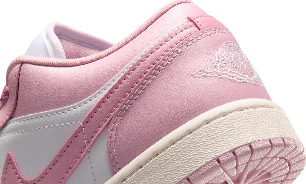 Overkicks - Air Jordan 1 Low Iced Carmine White (DC0774-607) - detalle