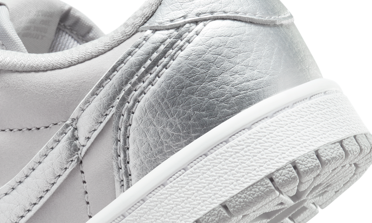 Overkicks - Air Jordan 1 Low OG Metallic Silver (PS) (FQ5436-002) - imagen 8