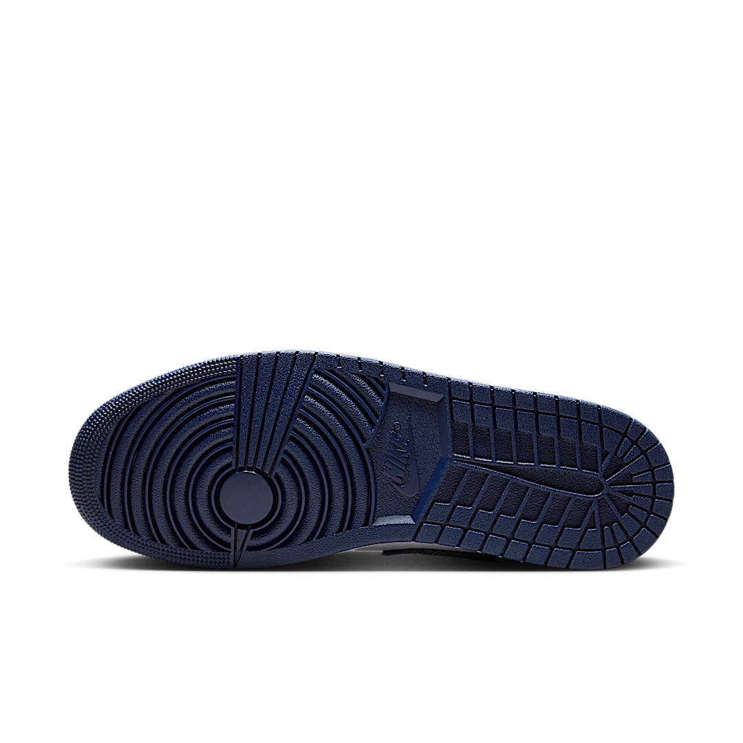 Overkicks - Air Jordan 1 Low SE Denim Star Blue (IH0648-141) - detalle suela