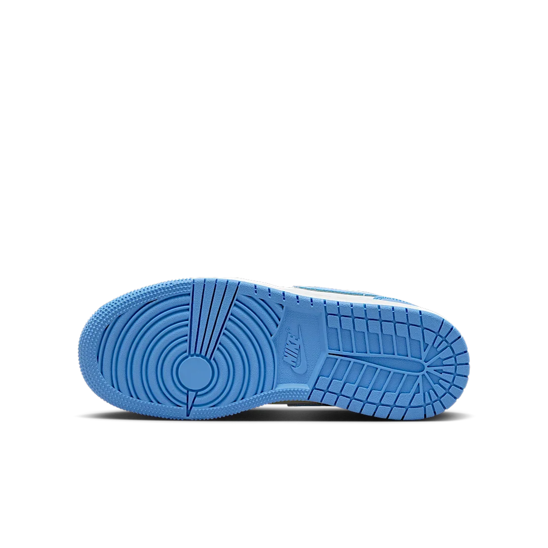 Overkicks - Air Jordan 1 Low SE Legend Blue Patent (GS) (FZ3929-114) - imagen 4