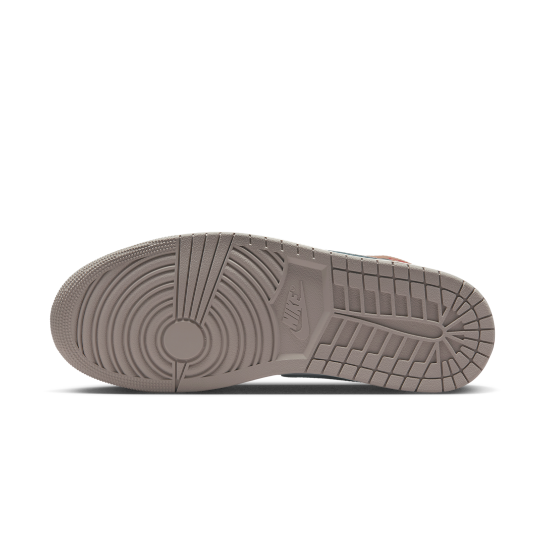 Overkicks - Air Jordan 1 Mid Rattan White College Grey (DQ8426-200) - detalle suela