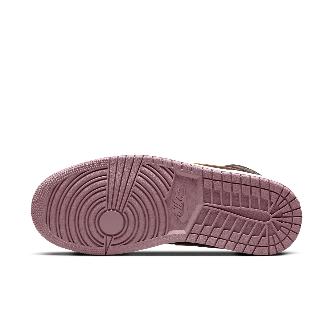Overkicks - Air Jordan 1 Mid SE Black Sky J Mauve (FB9911-008) - detalle suela