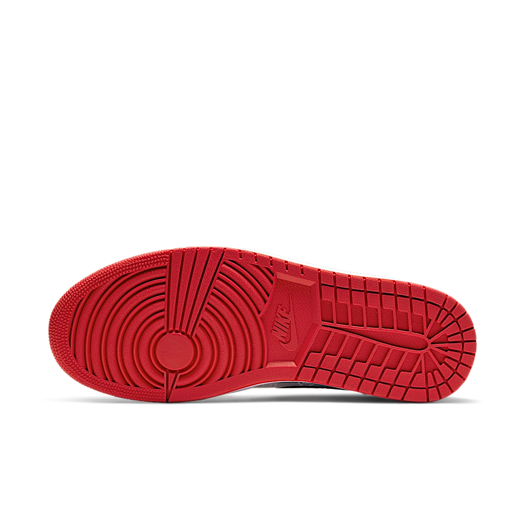 Overkicks - Air Jordan 1 Mid SE Fearless Edison Chen CLOT (CU2804-100) - detalle suela