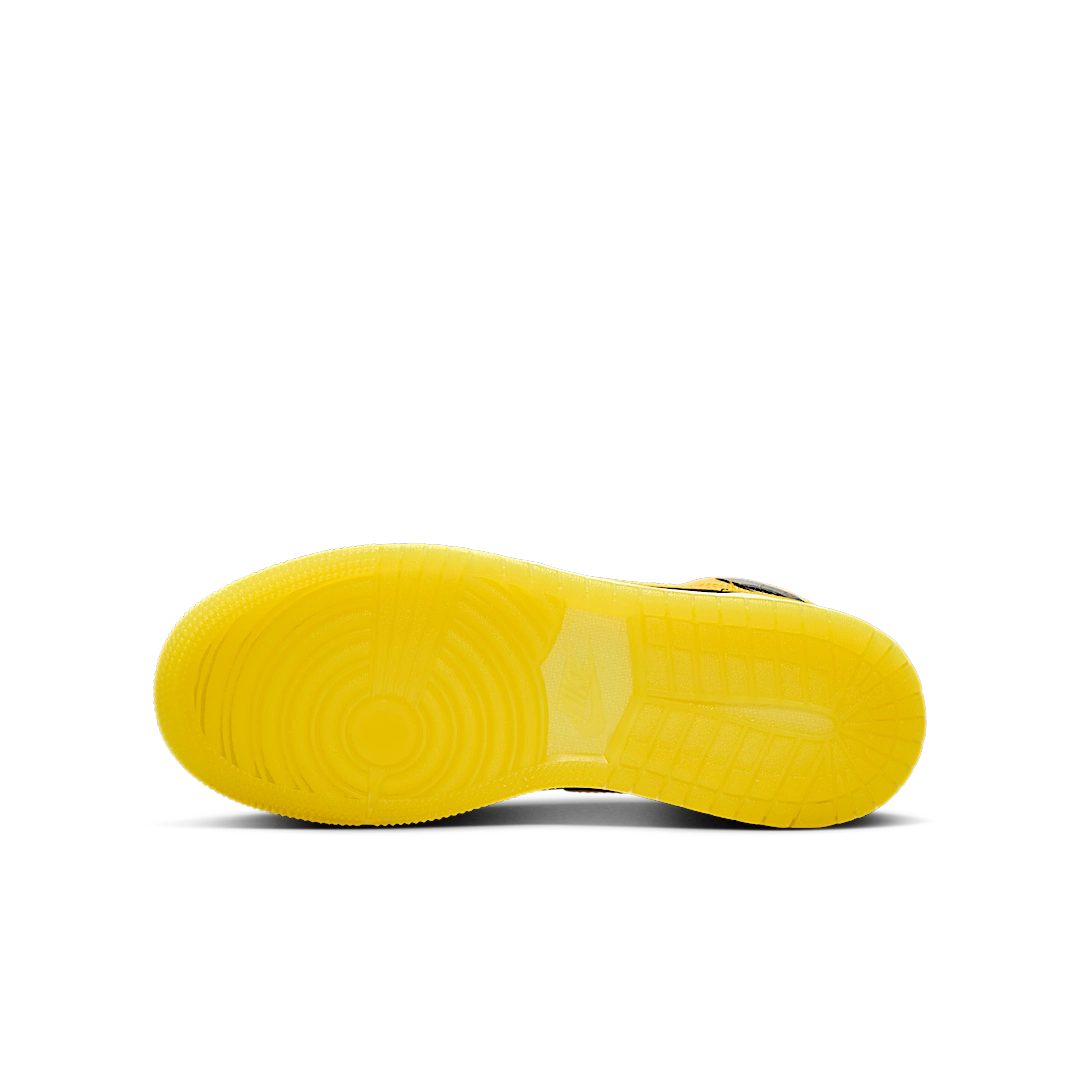 Overkicks - Air Jordan 1 Mid SE New Love (2025) (HJ5940-071) - detalle suela