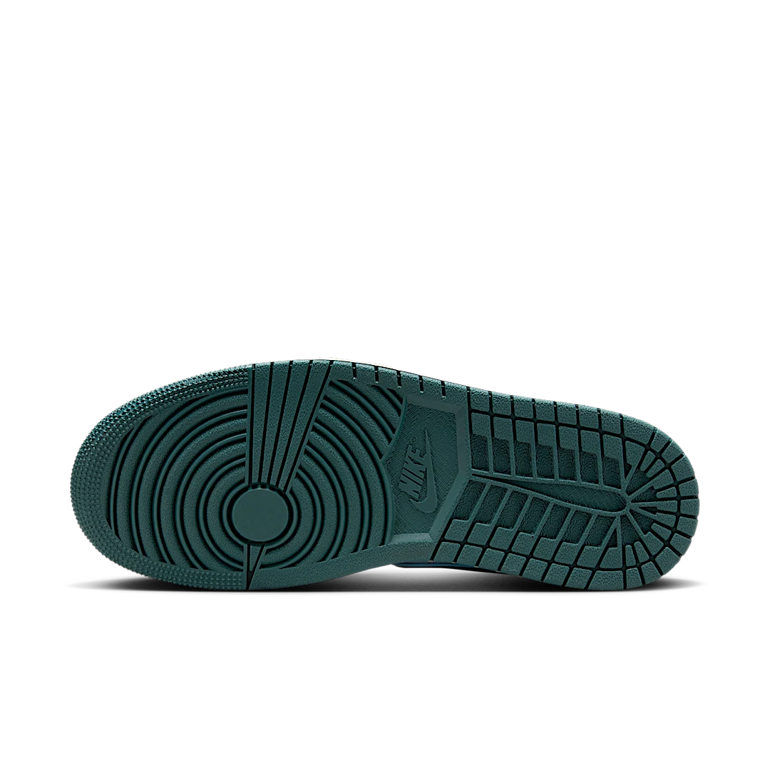 Overkicks - Air Jordan 1 Mid SE Oxidized Green (FQ7818-100) - detalle suela