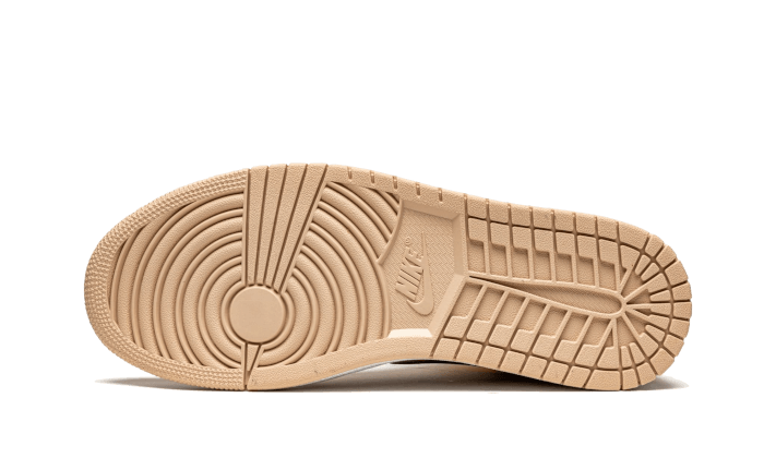 Overkicks - Air Jordan 1 Mid SE Particle Beige (DD2224-200) - detalle suela