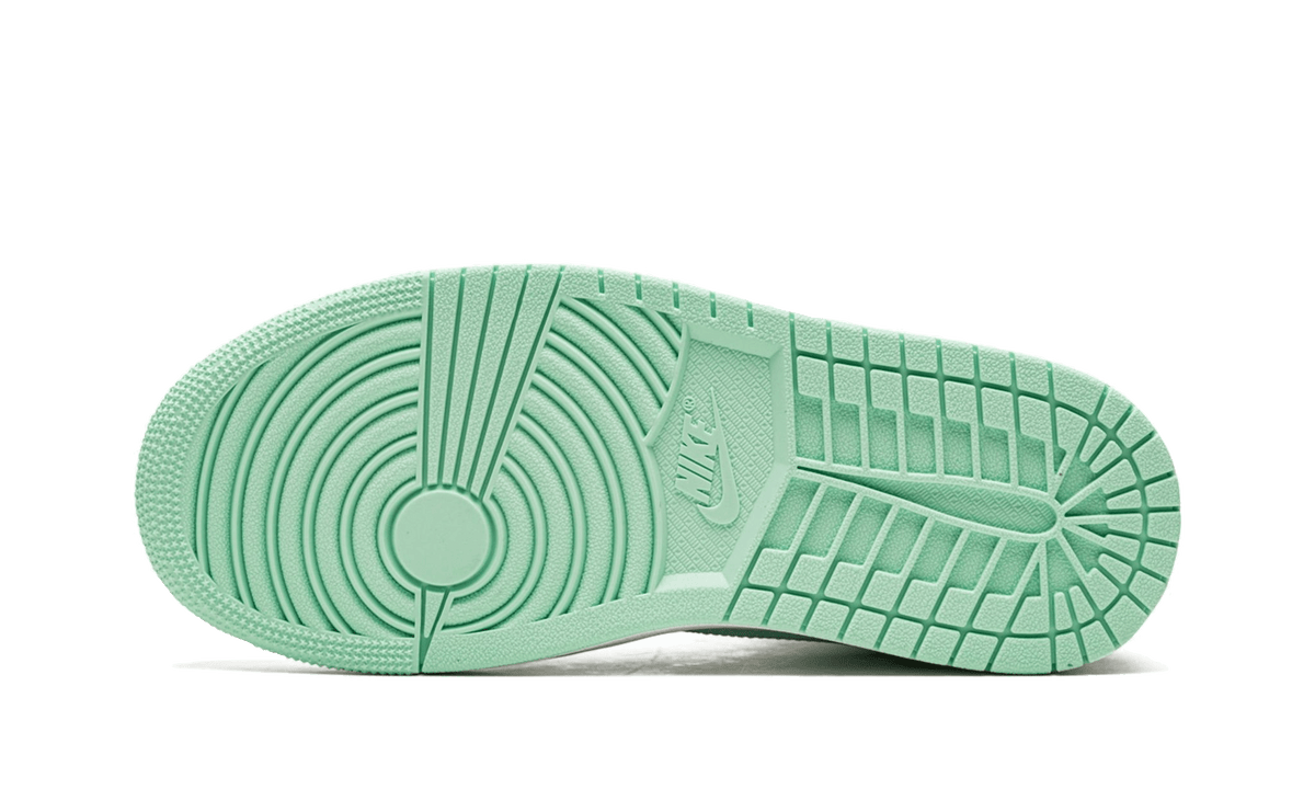 Overkicks - Air Jordan 1 Mid Washed Teal (DV2229-300) - detalle suela
