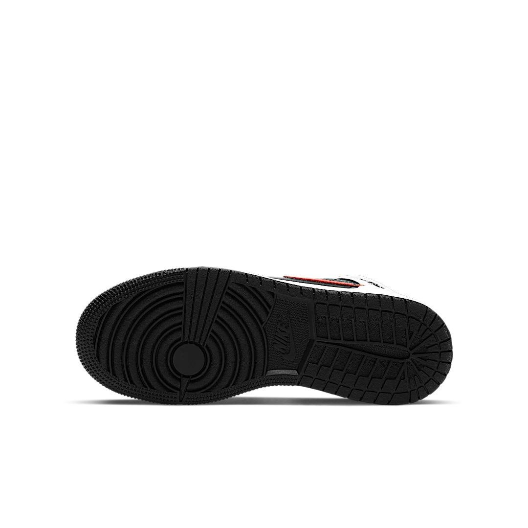 Overkicks - Air Jordan 1 Mid White Black Chile Red (554725-075) - detalle suela