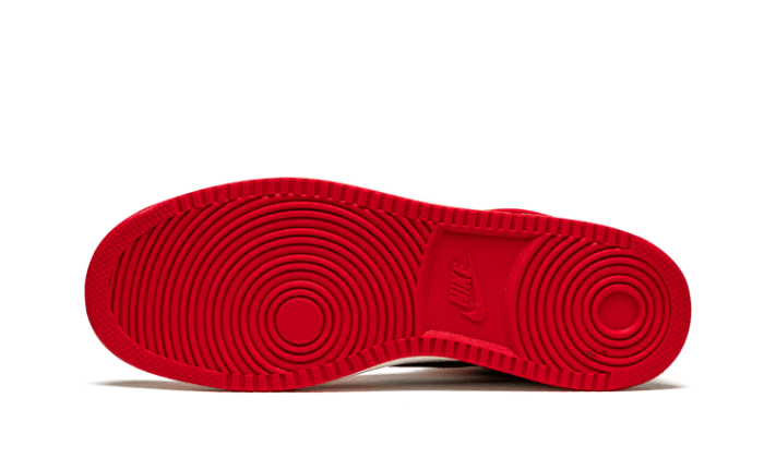 Overkicks - Air Jordan 1 Retro AJKO Chicago (2021) (DA9089-100) - detalle suela