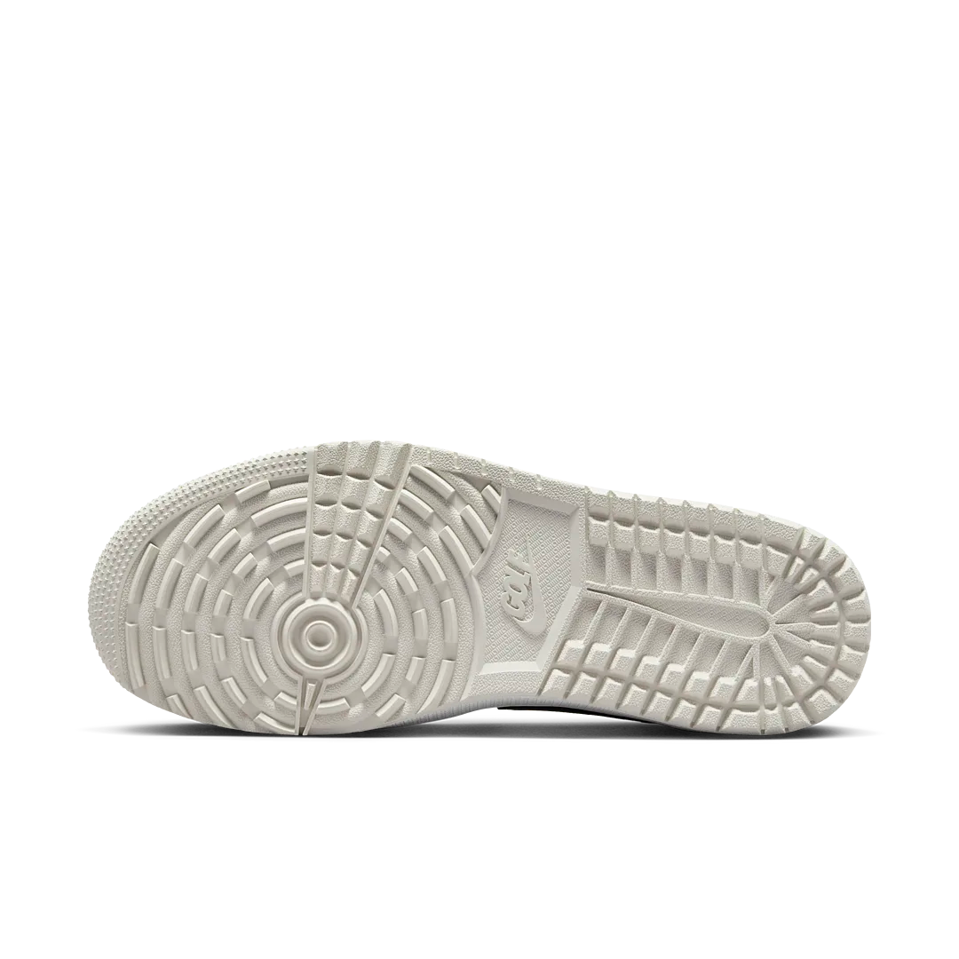 Overkicks - Air Jordan 1 Retro Low Golf Phantom Volt (DD9315-108) - detalle suela