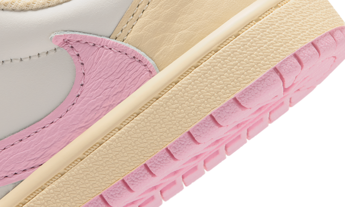 Overkicks - Air Jordan 1 Retro Low OG SP Travis Scott Shy Pink (PS) (IQ7605-100) - imagen 8