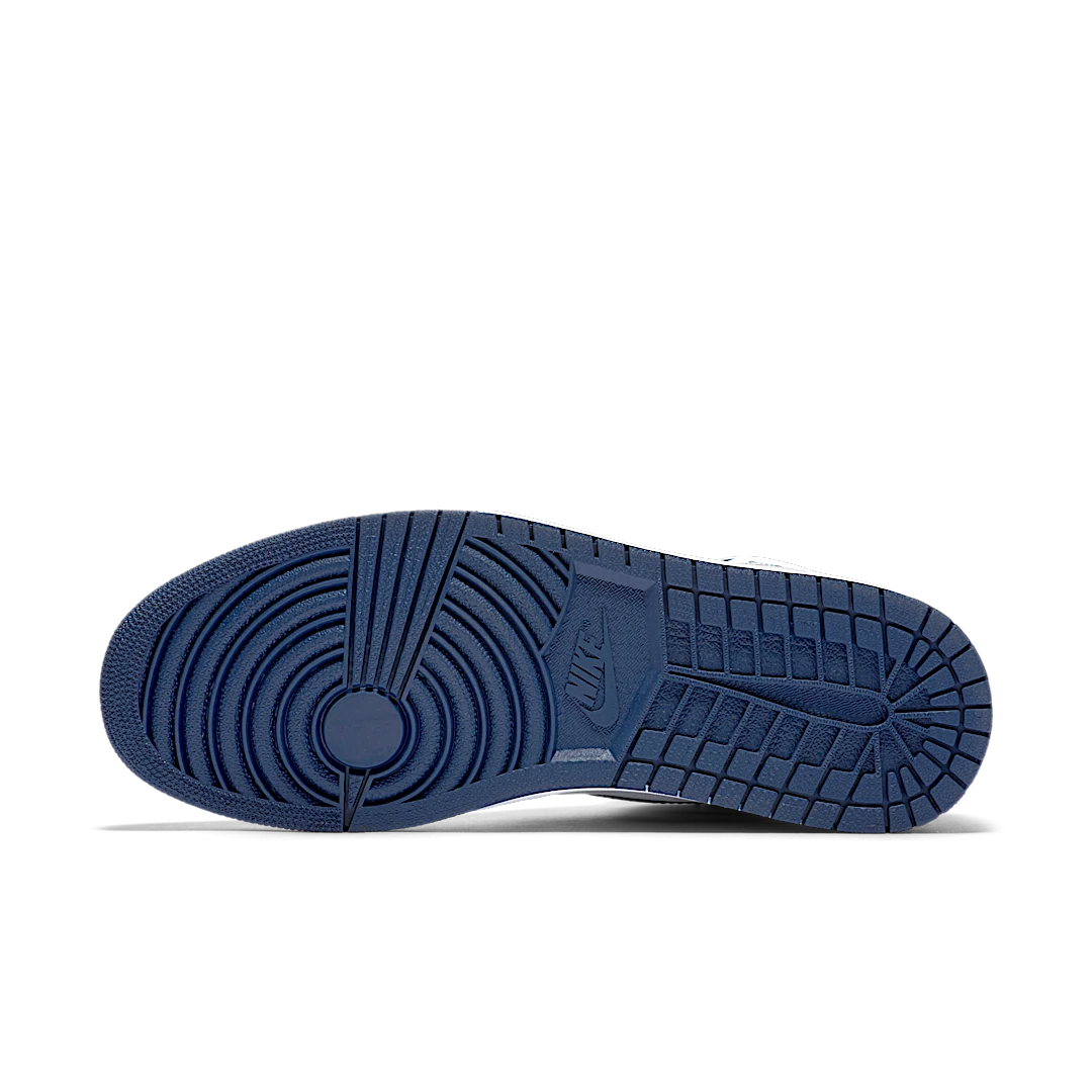 Overkicks - Air Jordan 1 Retro Metallic Navy (2016) (555088-106) - detalle suela