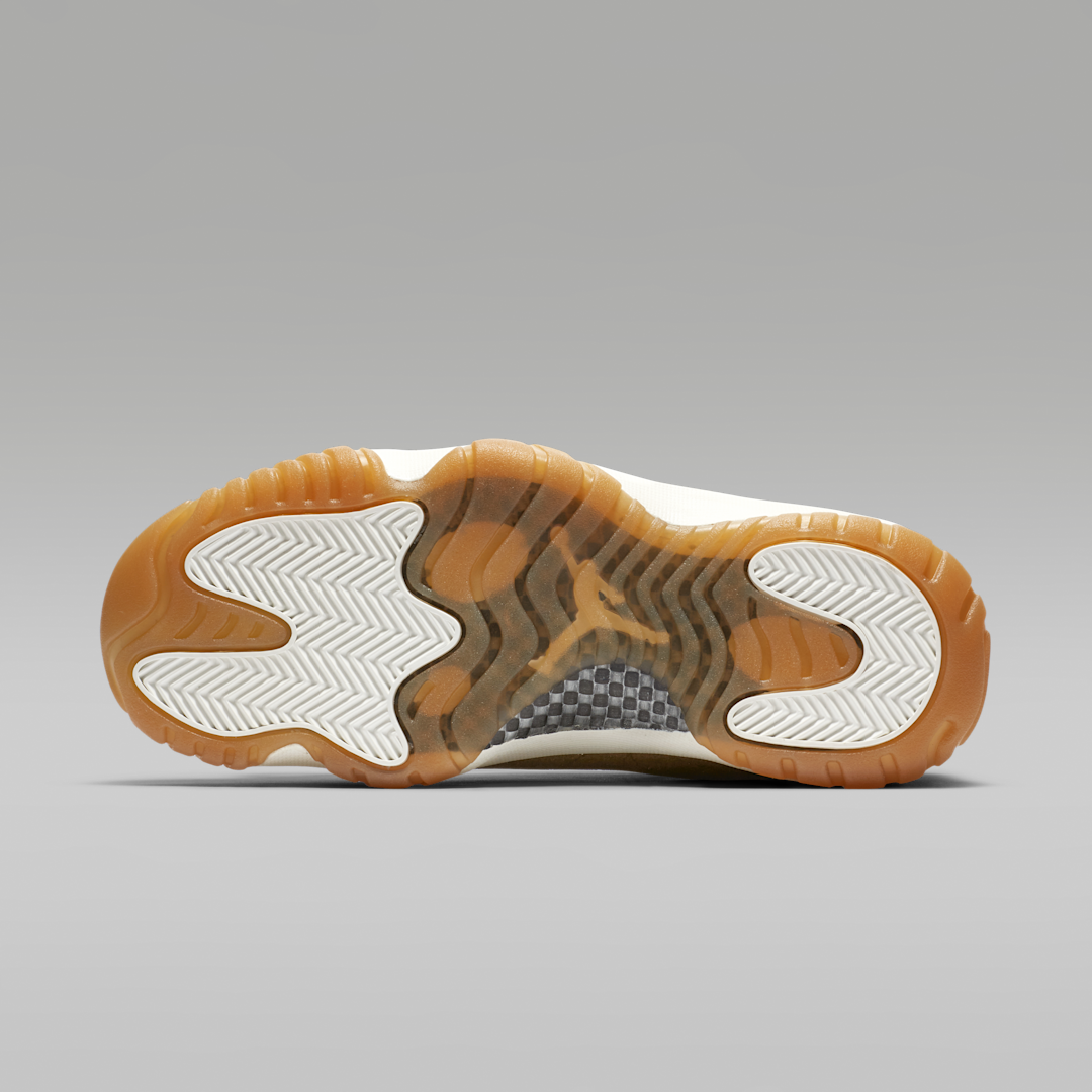 Overkicks - Air Jordan 11 Retro Neutral Olive (AR0715-200) - detalle suela