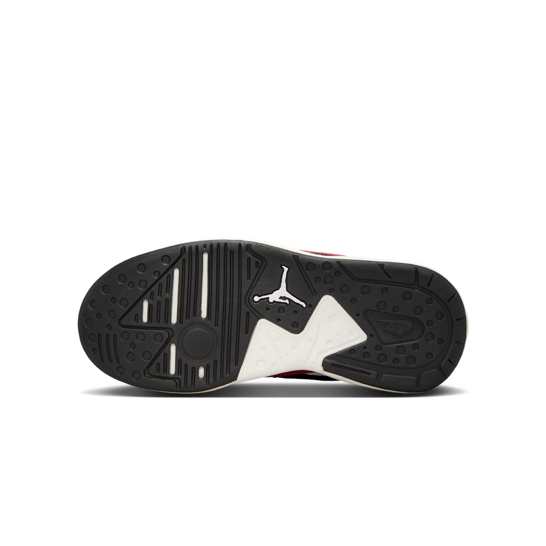 Overkicks - Air Jordan CMFT Era White Varsity Red Sail Black (HQ0506-106) - detalle suela