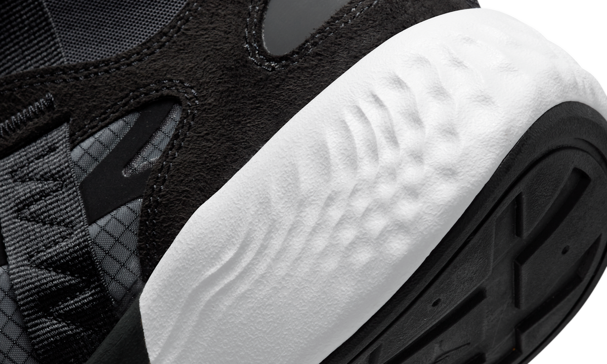Overkicks - Air Jordan Delta 3 Mid Black Chile Red (DR7614-060) - detalle