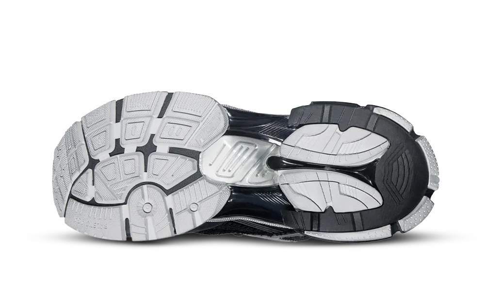 Overkicks - Balenciaga Runner Womens Black Silver (772767W3RMU1100) - detalle suela