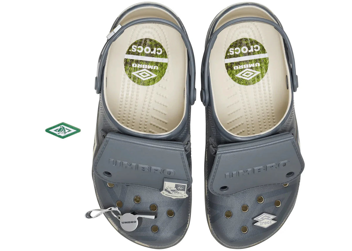 Overkicks - Crocs Classic Clog Umbro Bone Slate Grey (213397-2YD) - imagen 2