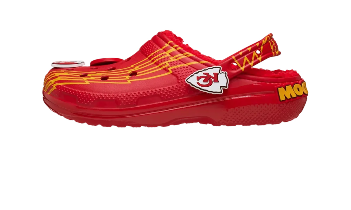 Overkicks - Crocs Classic Lined Clog NFL Kansas City Chiefs (212442-90H) - vista lateral