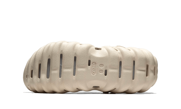Overkicks - Crocs Echo Clog Stucco (207937-160) - par completo