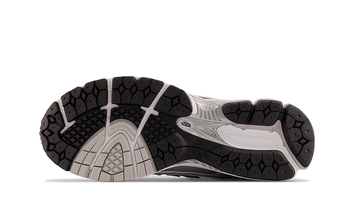 Overkicks - New Balance 1906R White Rain Cloud Silver Metallic (M1906RI) - vista trasera