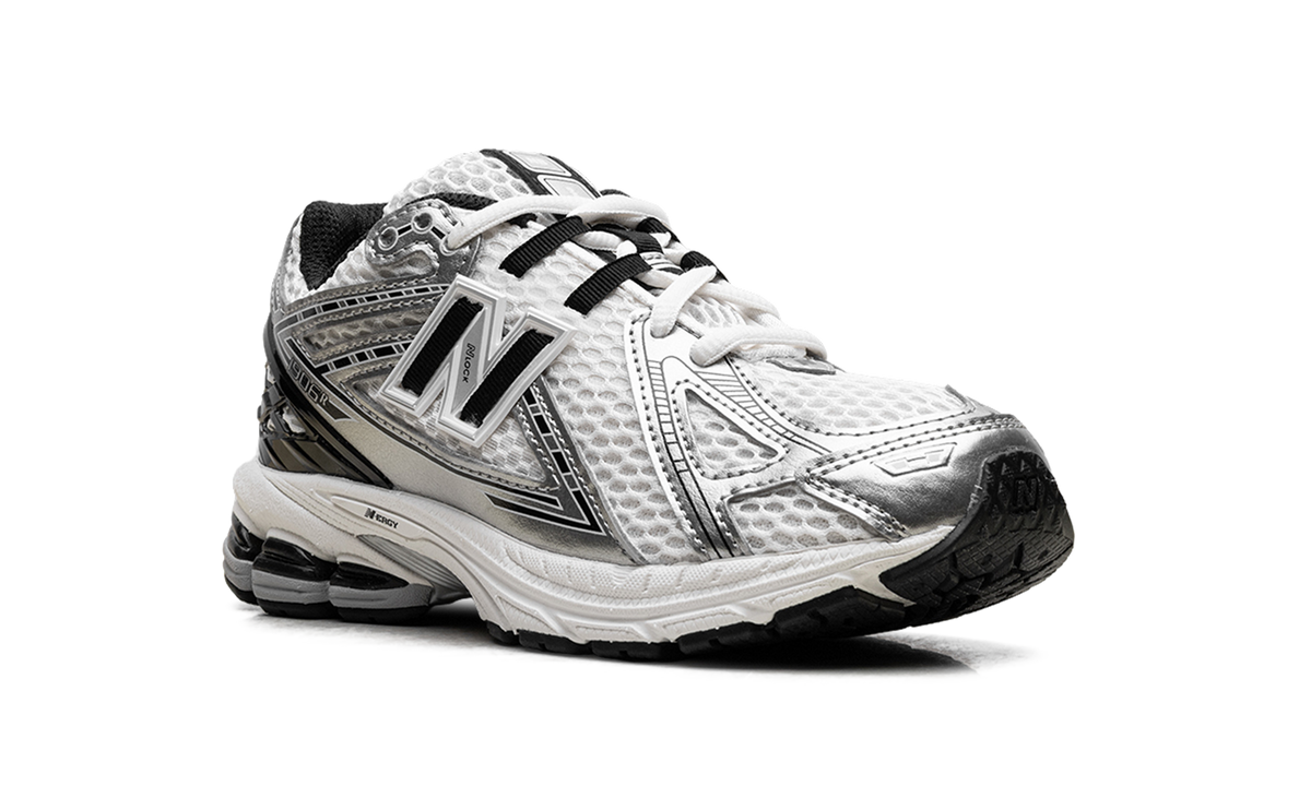 Overkicks - New Balance 1906R White Silver Metallic Black (PS) (PC1906ER) - imagen 7