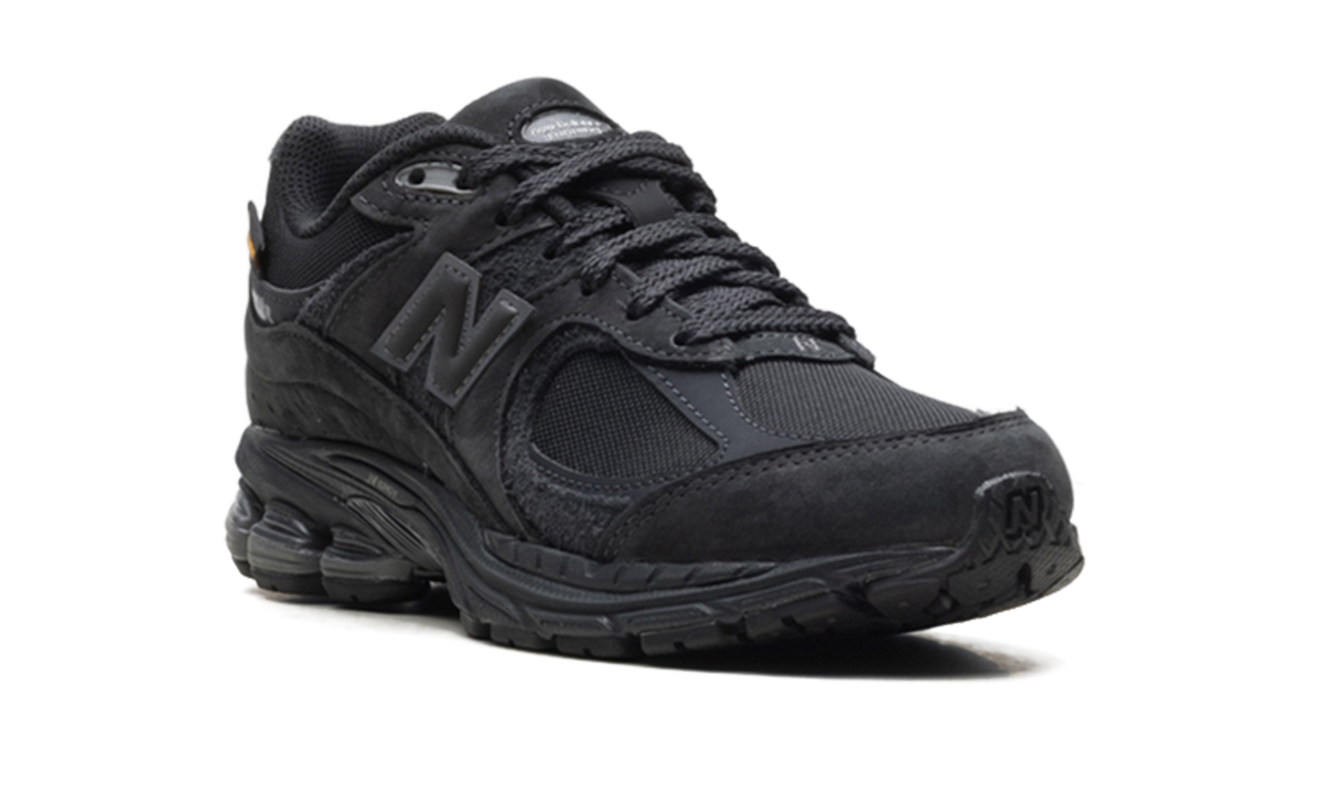 Overkicks - New Balance 2002R Cordura Phantom Black (M2002RPJ) - detalle lateral interior