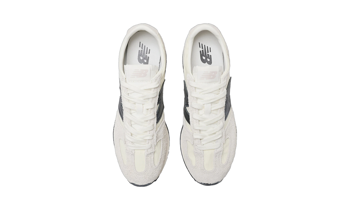 Overkicks - New Balance 471 Linen Angora Black (U471AM) - par completo