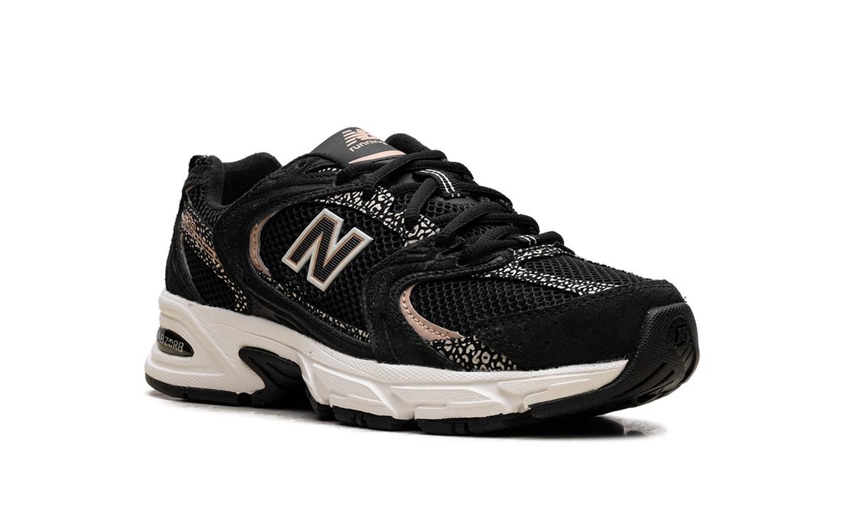 Overkicks - New Balance 530 Black Flat Taupe (U530CRB) - detalle lateral interior