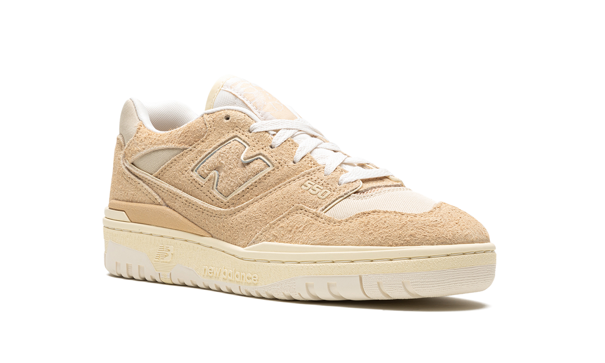 Overkicks - New Balance 550 Aime Leon Dore Taupe Suede (BB550DA1) - detalle lateral interior